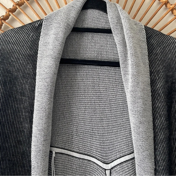 Lululemon Exalation Wrap drape cardigan one size - Picture 5 of 9